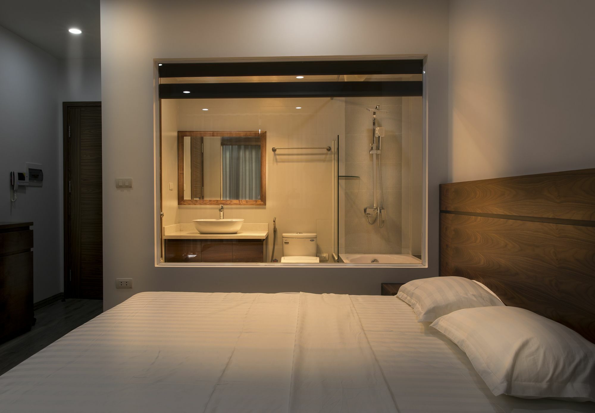 Irest Apartment Hanoi Bagian luar foto